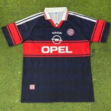 97-99 Bayern Home